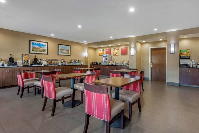Comfort Suites Pelham Compare Deals