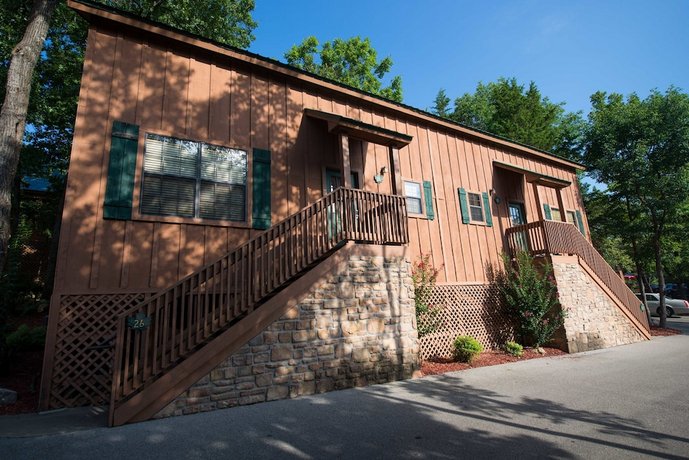 The Cabins At Green Mountain Branson Compare Deals