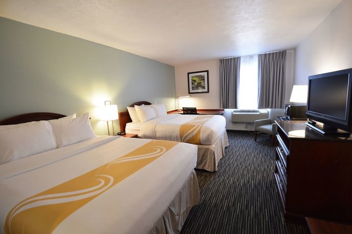 Quality Inn Alexis Rd Toledo Compare Deals