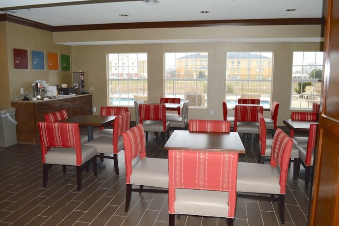 Comfort Suites New Braunfels Compare Deals