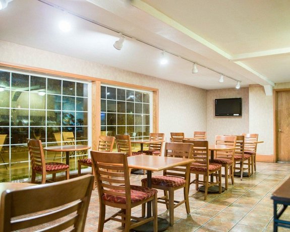 Comfort Inn Ship Creek Anchorage Compare Deals