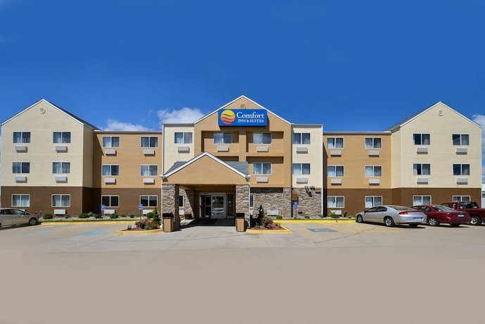 Comfort Inn Suites Coralville Compare Deals