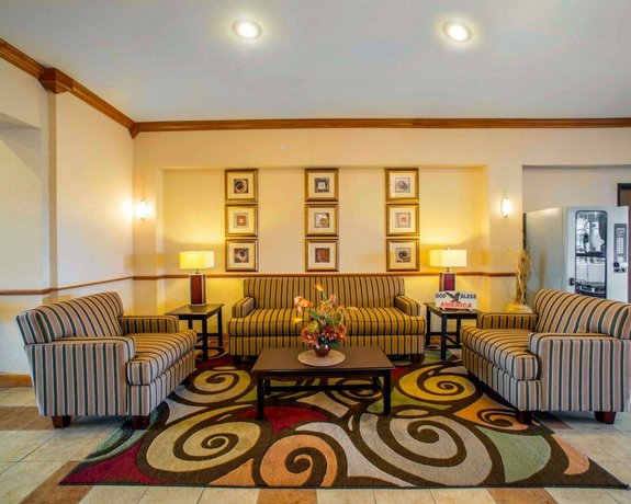 Comfort Inn Suites Greenville I 70 Compare Deals