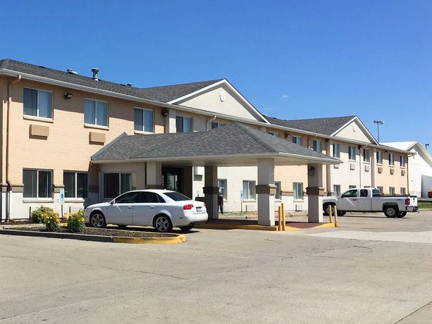 Quality Inn Suites Lincoln Illinois Compare Deals