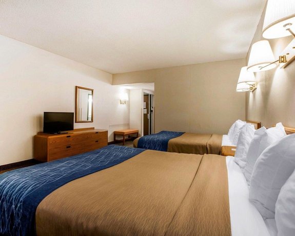 Quality Inn On Lake Placid Compare Deals