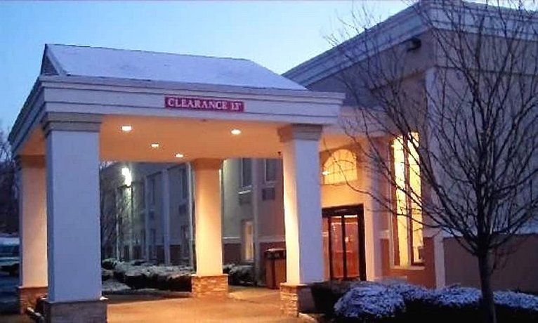 Quality Inn Edison Compare Deals