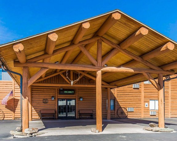 Comfort Inn Yellowstone North Gardiner Compare Deals