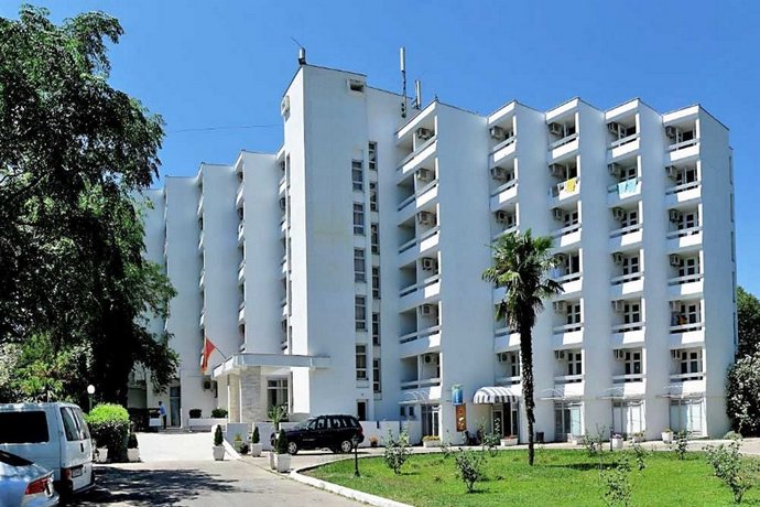 The Long Beach Hotel Montenegro Ulcinj Porownaj Oferty