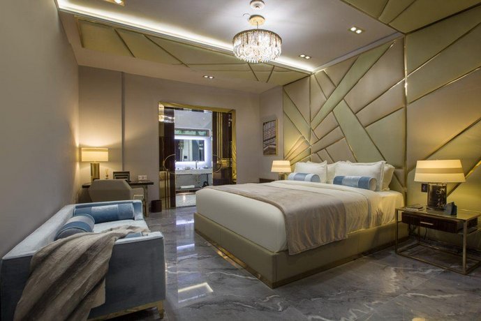 O:LV Fifty Five Hotel - Adults Only