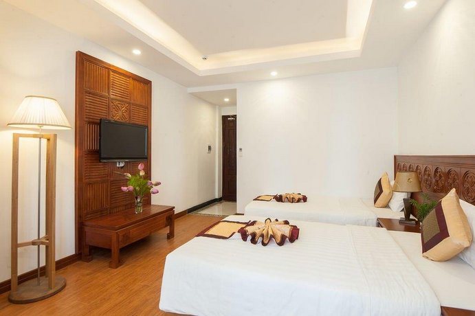 Le Foyer Hotel Hanoi Compare Deals