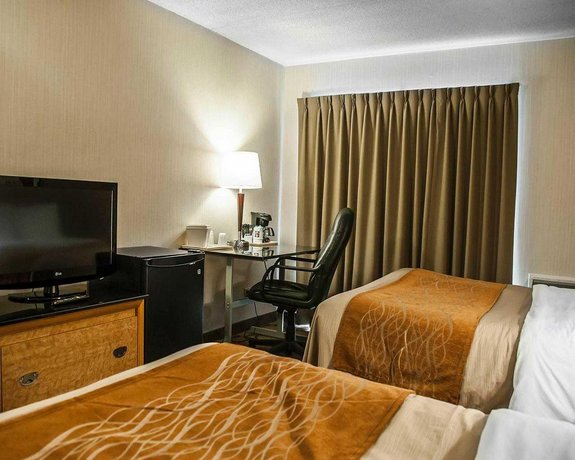 Comfort Inn Laval Compare Deals