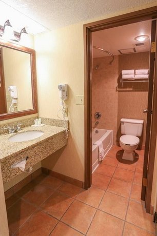 Comfort Inn Near Vail Beaver Creek Avon Compare Deals