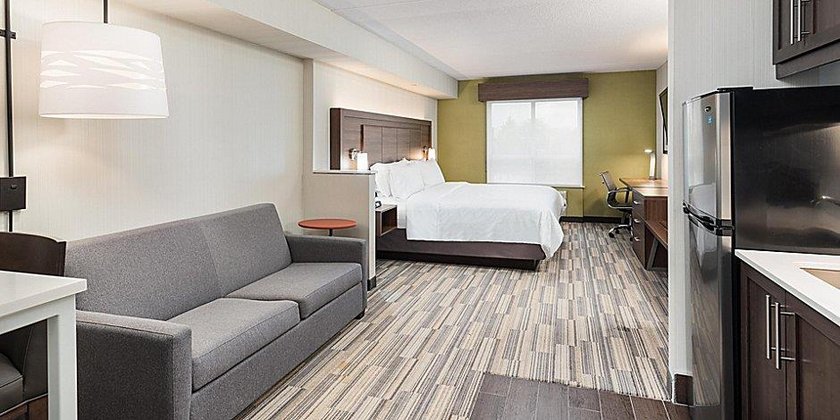 Holiday Inn Express Hotel Suites Milton Compare Deals