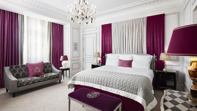 Hotel Plaza Athenee