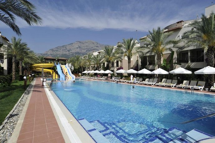DoubleTree by Hilton Antalya-Kemer