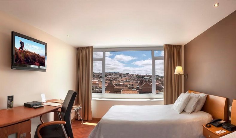 El Dorado Hotel