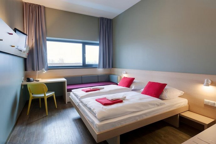 Meininger Hotel Berlin Airport
