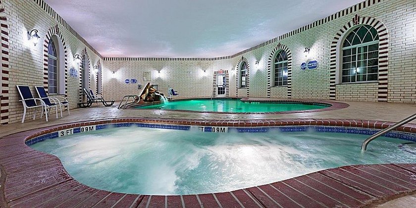 Holiday Inn Express & Suites Amarillo East