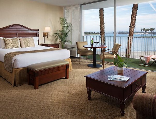 Bahia Resort Hotel San Diego Compare Deals