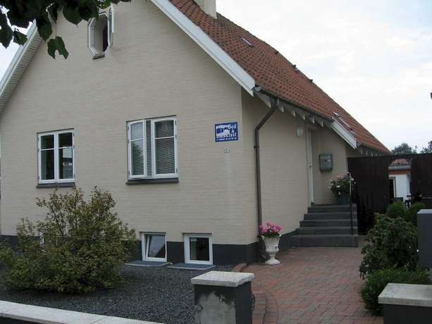 Amalie Bed and Breakfast & Apartments