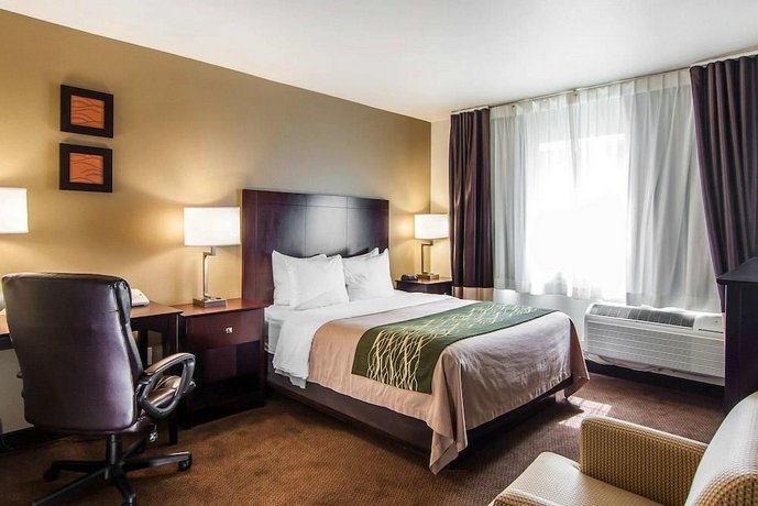 Comfort Inn Suites Bend Compare Deals