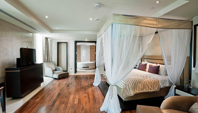Rixos The Palm Hotel & Suites