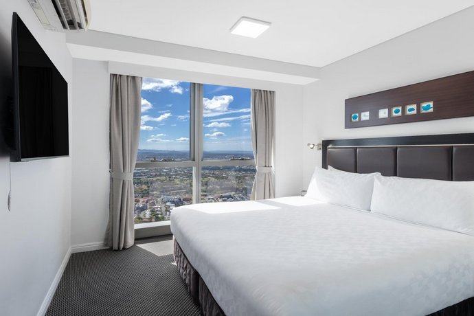 Meriton Suites Adelaide Street Brisbane Die Gunstigsten