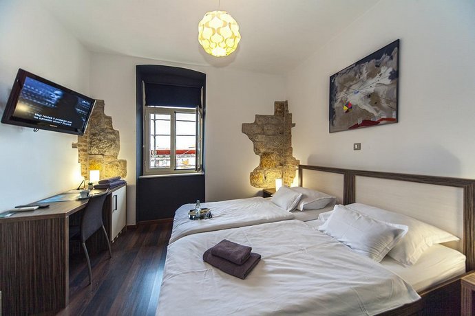 Marmontova Luxury Rooms
