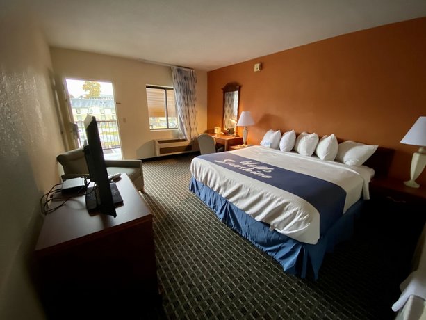 Days Inn By Wyndham Morehead Compare Deals