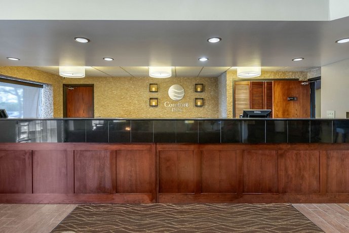 Comfort Inn Airport Grand Rapids Compare Deals