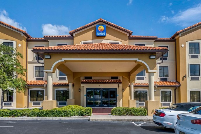 Comfort Inn Suites Northeast Gateway Saint Petersburg