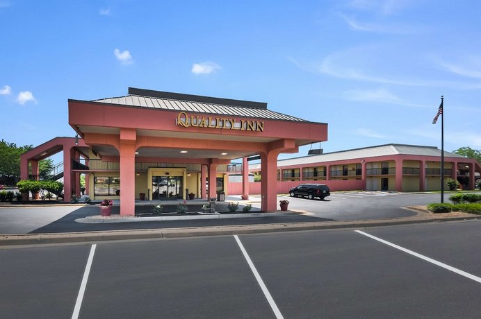 Quality Inn Fredericksburg Central Park Area Compare Deals