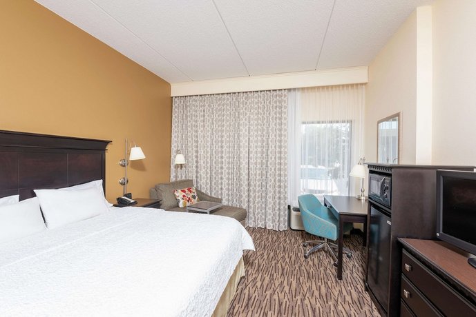 Hampton Inn Suites Cleveland Airport Middleburg Heights