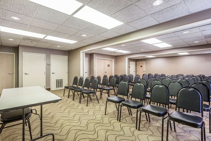 Comfort Inn Summerville Compare Deals