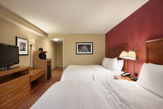 Hampton Inn Suites East Hartford Compare Deals
