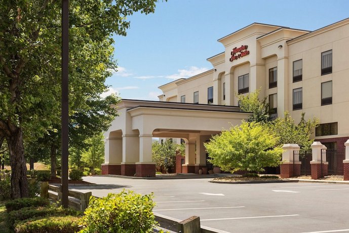 Hampton Inn Suites Manchester Bedford Compare Deals