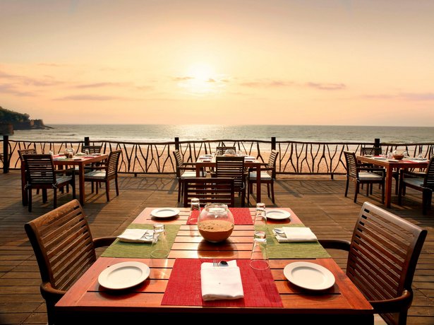 Taj Holiday Village Resort Spa Goa Candolim Compare Deals
