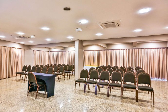 Comfort Suites Brasilia Compare Deals
