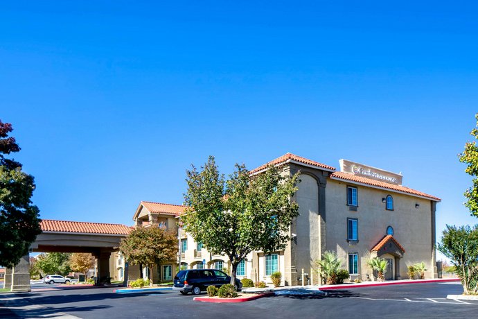 Comfort Inn Suites Lancaster Compare Deals