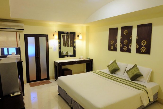 Royal Princess City Lamphun Hotel