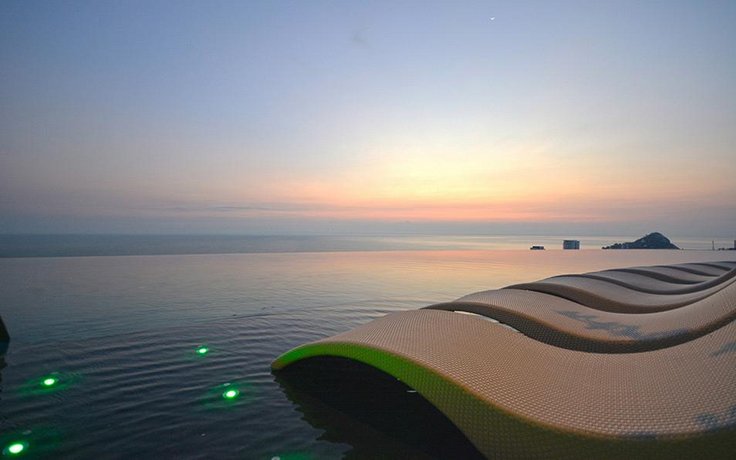 Holiday Inn Resort Vana Nava Hua Hin