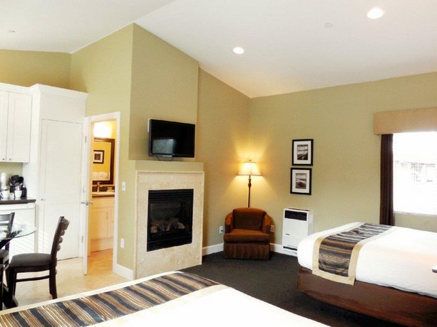 Sea Breeze Inn Pacific Grove Compare Deals