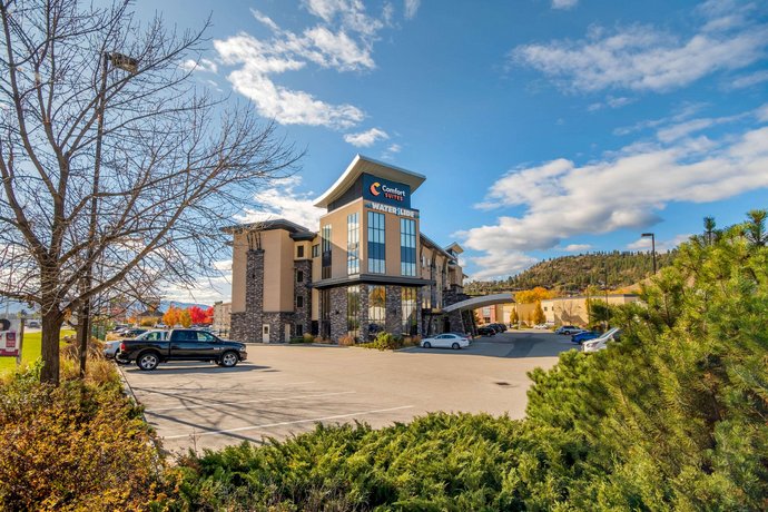 Comfort Suites Kelowna Compare Deals