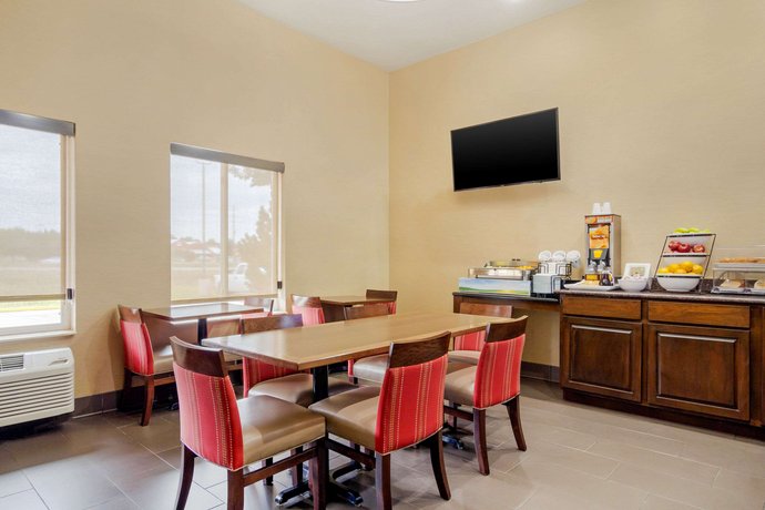 Comfort Inn Greeley Compare Deals