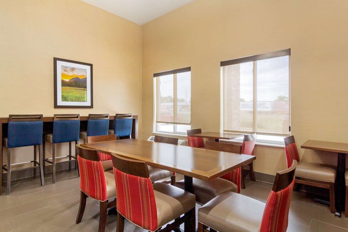 Comfort Inn Greeley Compare Deals