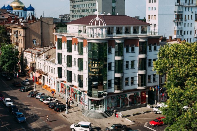Alarus Luxe Hotel
