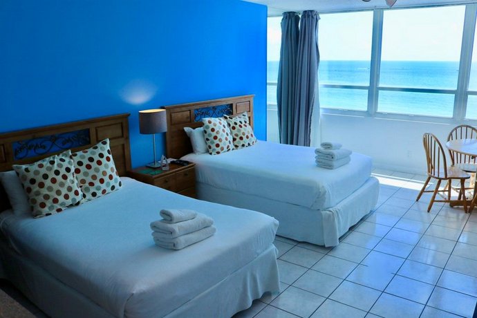 Collins Apartments By Design Suites Miami Beach Compare Deals