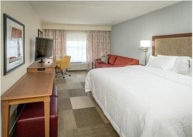 Hampton Inn Suites St Louis Alton Il Compare Deals