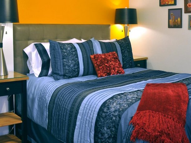 Hillside House Bed and Breakfast