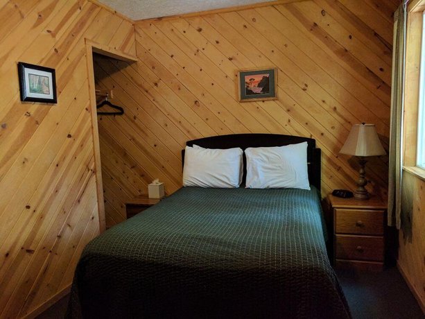 Emerald Forest Cabins Trinidad Compare Deals
